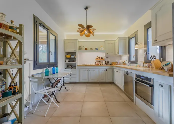 Le Bois Fleuri - 7500 M² De Jardin Holiday home *